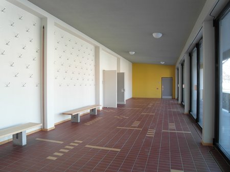 Hebelschulhaus, historische Farbpalette als Gestaltungswerkzeug