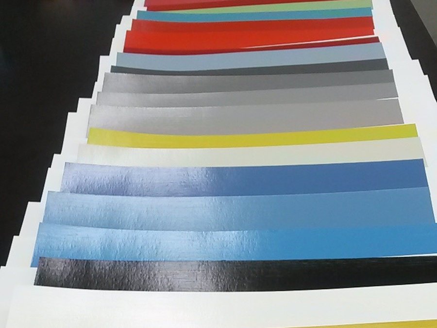 Farbharmonien eruieren | Haus der Farbe: Fachschule für Gestaltung