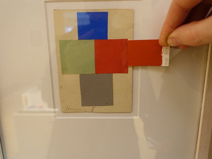 Farbharmonien eruieren | Haus der Farbe: Fachschule für Gestaltung