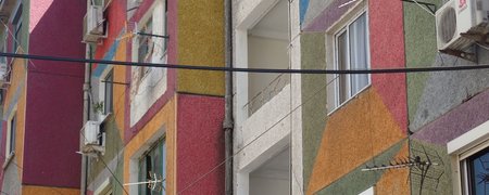 Tirana-Manifest in Farbe